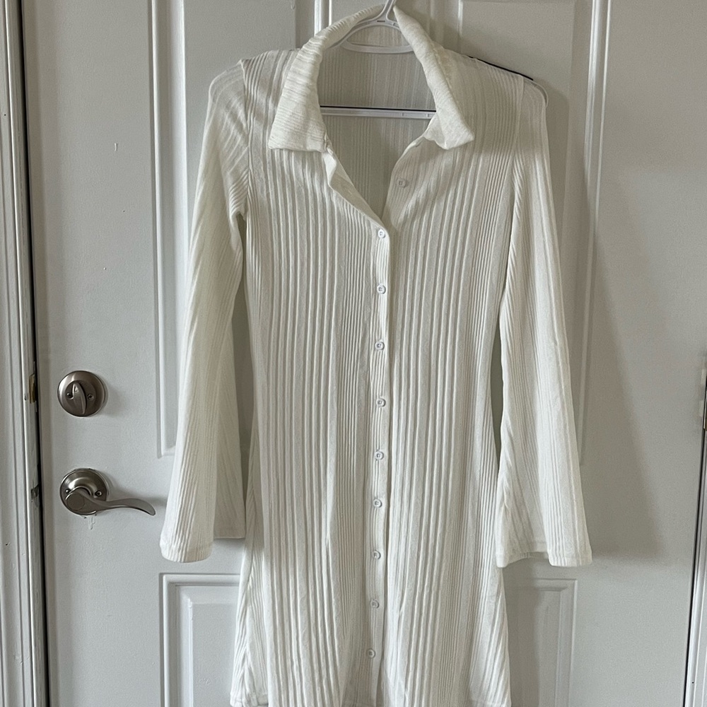 Elegant White Button-Up Dress